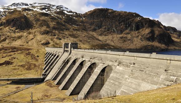 Hydro dam at Lochan a Lairig near Ben Lawers, Tayside and Clackmannanshire Area. ©Lorne Gill/SNH. For information on reproduction rights contact the Scottish Natural Heritage Image Library on Tel. 01738 444177 or www.nature.scot Thumbnail