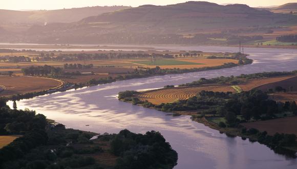 River Tay ©Lorne Gill/SNH. For information on reproduction rights contact the Scottish Natural Heritage Image Library on Tel. 01738 444177 or www.nature.scot Thumbnail