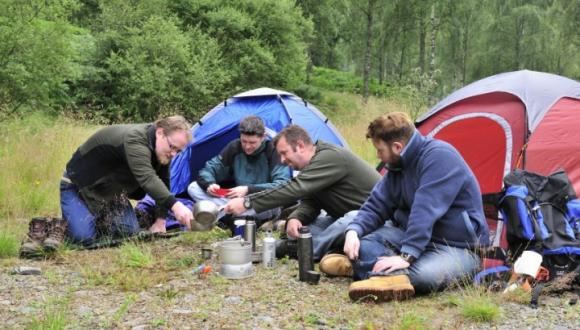 Use of camping stove. ©Lorne Gill/SNH. For information on reproduction rights contact the Scottish Natural Heritage Image Library on Tel. 01738 444177 or www.nature.scot